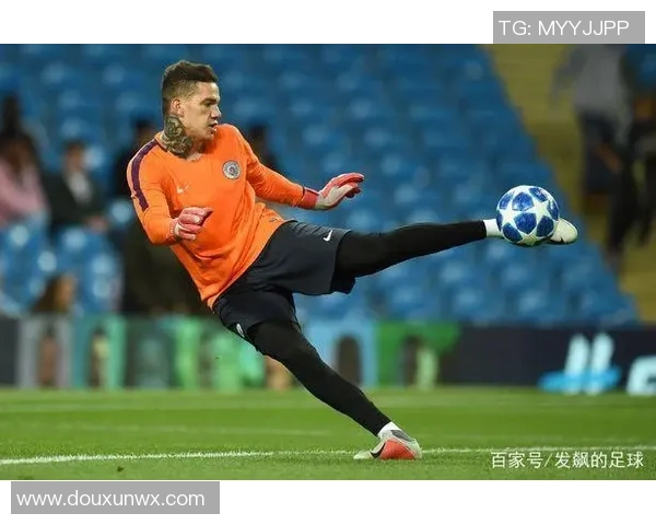 足球明星爱德森的辉煌职业生涯与场上精彩瞬间回顾